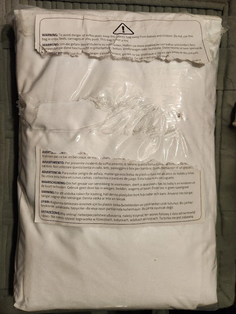 White Premium Waterproof Zippered Mattress Encasement